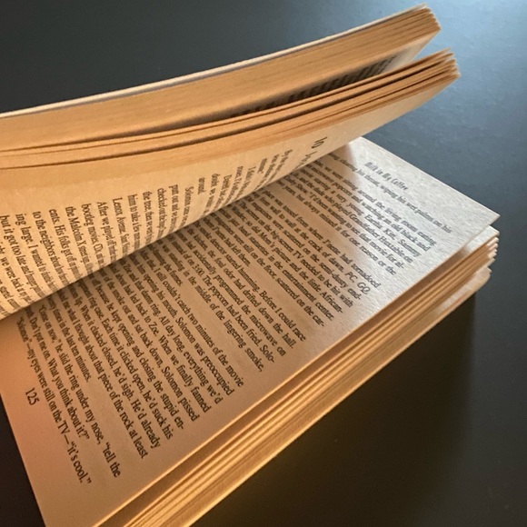 Liar’s Game Softcover, Novel, book - Picture 4 of 4